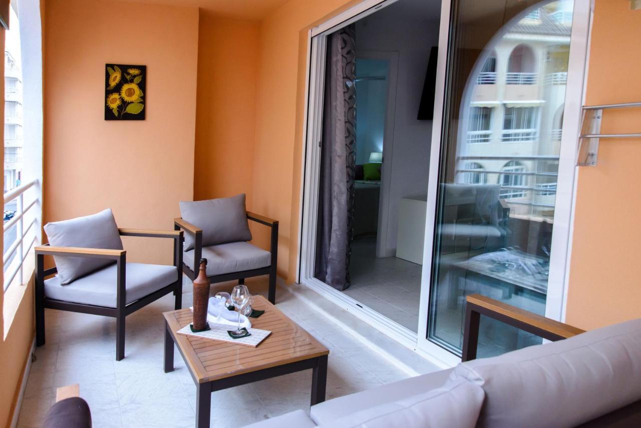 Holiday Suite Playa Del Cura Torrevieja Exterior photo